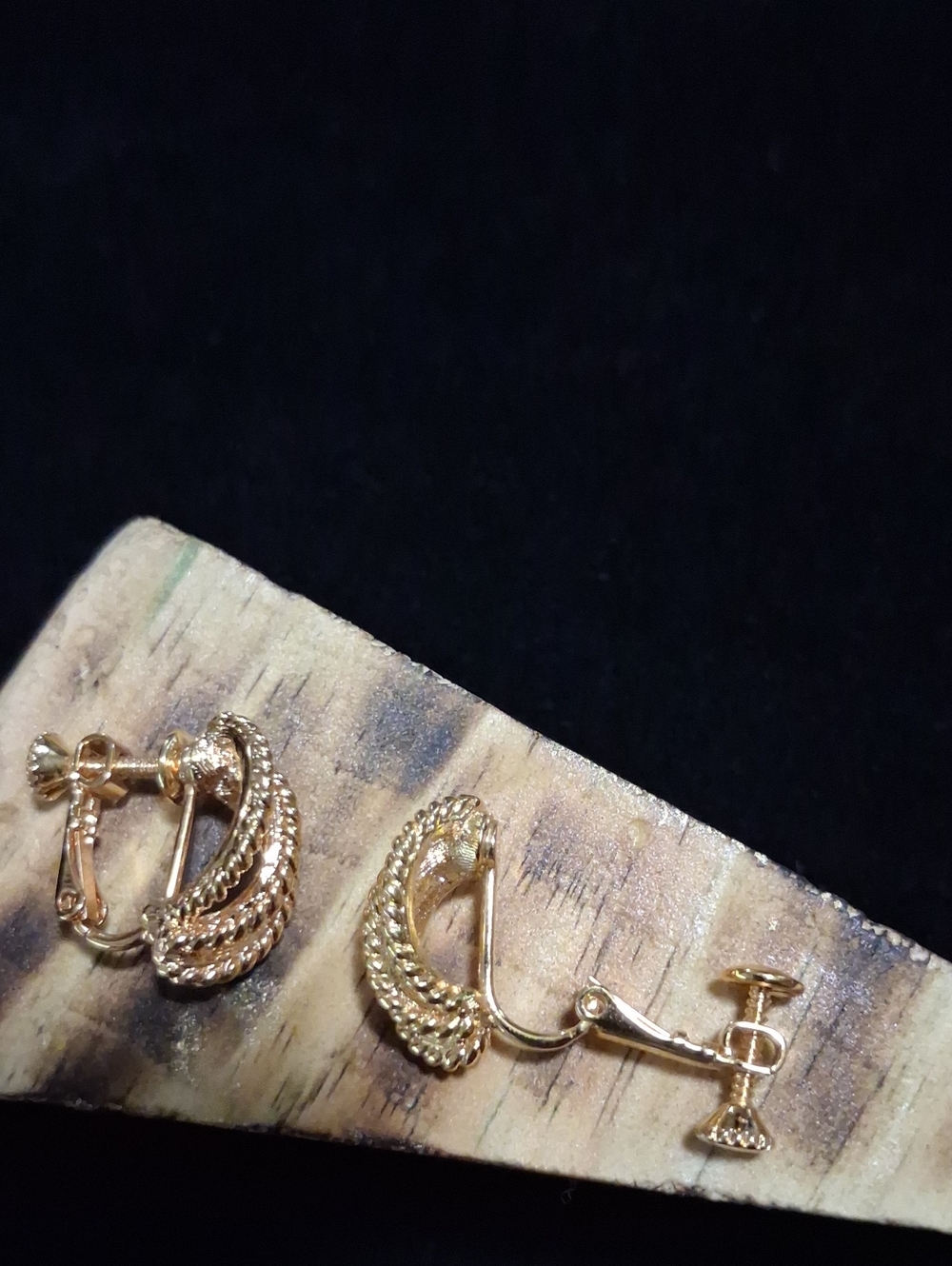 Gold Napier Twisted Rope Clip-On Earrings - Unbranded
